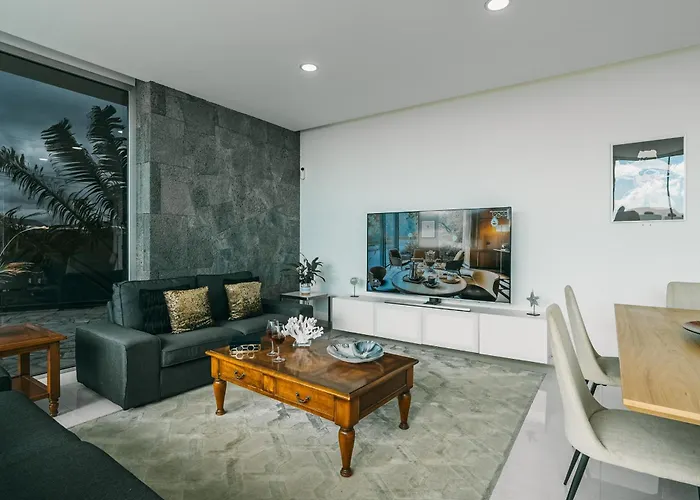 Villa Vv Omara By Hh