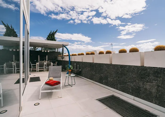 别墅 Vv Omara By Hh *